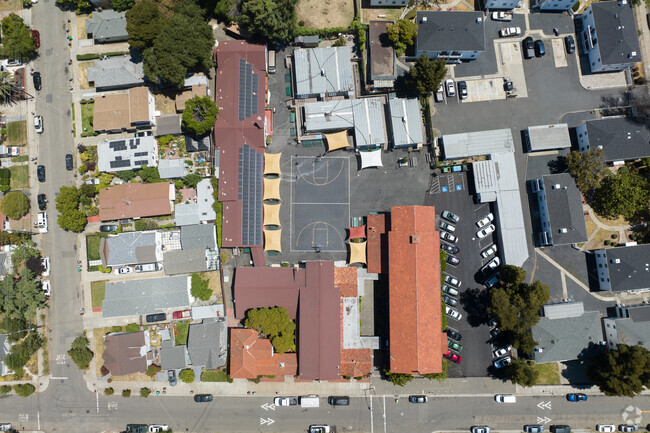 Oakland Unity High is on a small and intimate campus in Oakland.