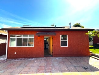 4724 W 172nd St, Lawndale, CA 90260