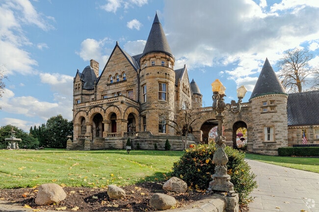Buhl Mansion Event and Spa in a neighboring town to Hermitage.