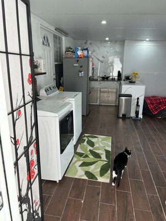 315 W 41st St, Hialeah, FL 33012