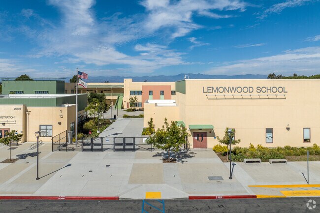 Lemonwood Elementary School serves over 900 students in Oxnard, Ca.
