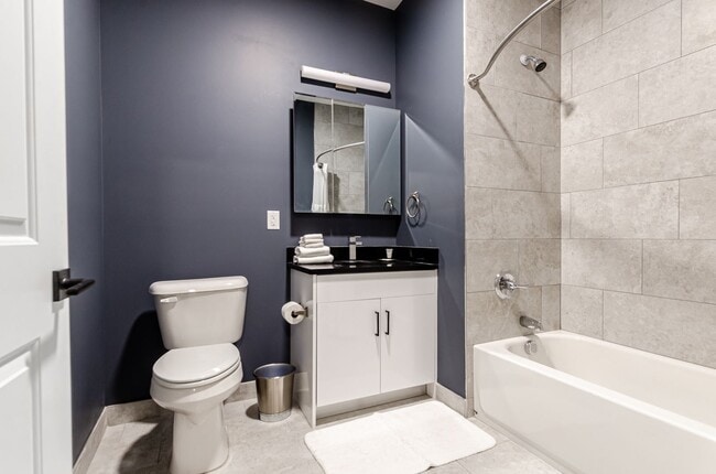 Lakeside Residence, Pompton Lakes, NJ 07442 - photo 6