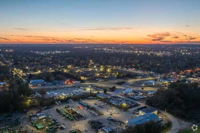 East Augusta is one of the closest suburbs to downtown.