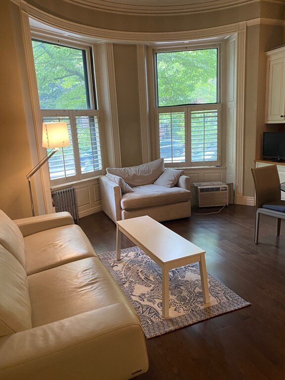 170 Marlborough St unit 3, Boston, MA 02116 - photo 2