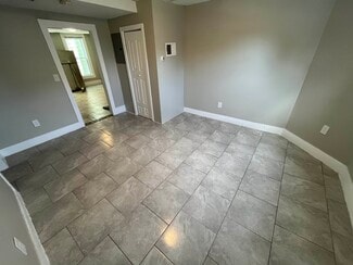 65 High St Unit 2, Haverhill, MA 01832