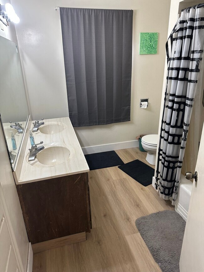 1235 N 400 E, Logan, UT 84341 - photo 5