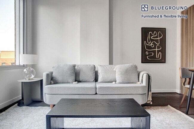 1122 N Hudson St unit FL6-ID381, Arlington, VA 22201 - photo 2