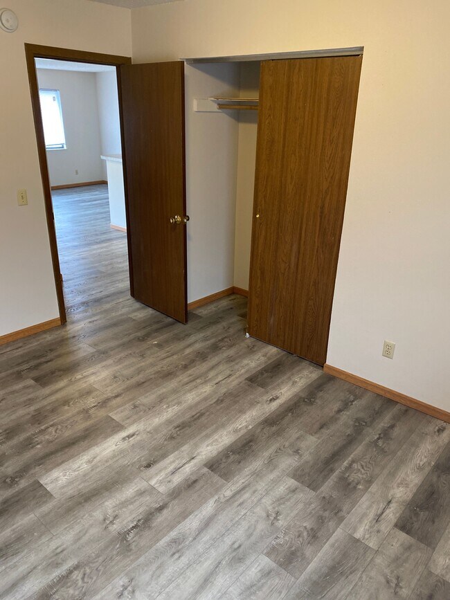 Pine View, Desloge, MO 63601 - photo 6