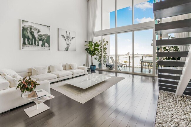 Ten Museum Park Condominiums unit 1102, Miami, FL 33132 - photo 5