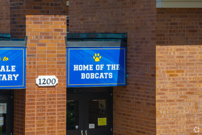 Brookdale Elementary School has a student-teacher ratio of 15 to 1.