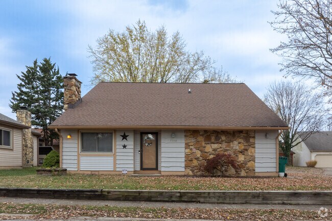 Quaint single story homes can be found in many areas of Key Meadows.