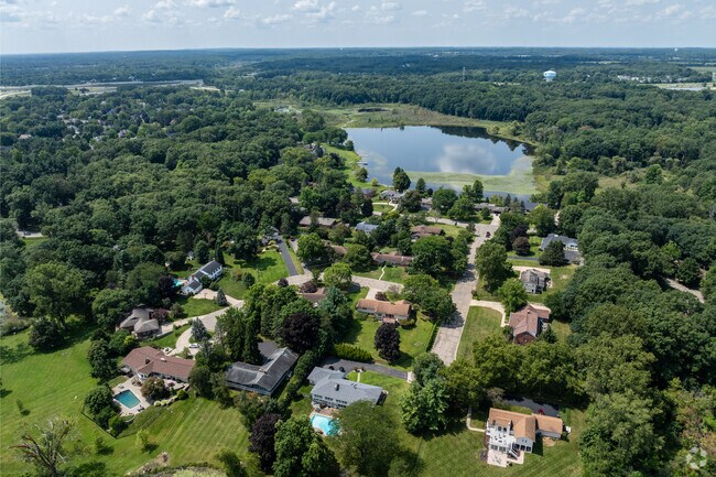 Hill N Brook is an upscale Kalamazoo suburb located near several small bodies of water.