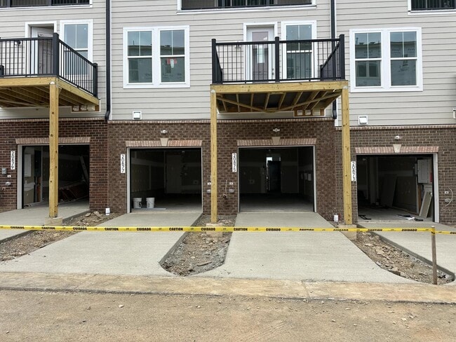 Goose Creek Village, Ashburn, VA 20147 - photo 6