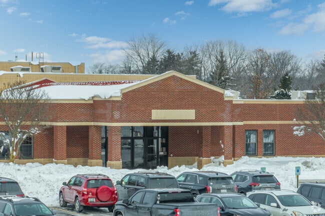 Merton Primary School in Merton Town has a Student/Teacher ratio of 16 to 1.