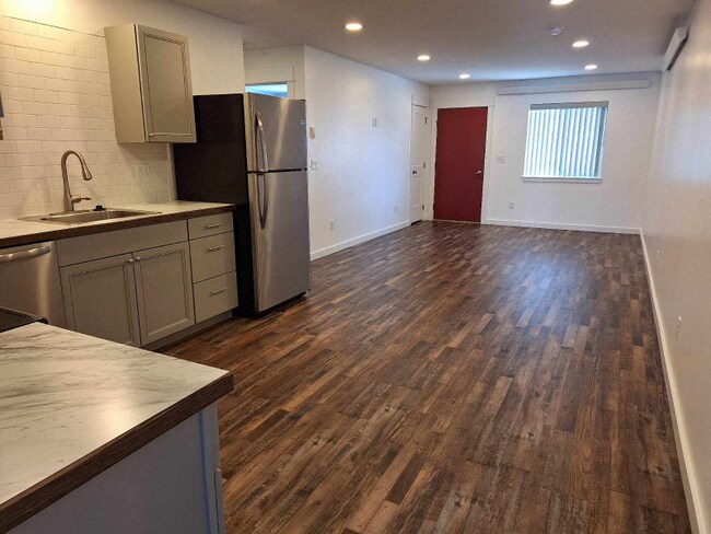 709 S Oak St unit 2, Townsend, MT 59644 - photo 4