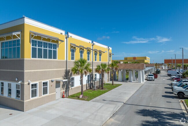 Bella Citta Elementary is a public school in Davenport, FL.