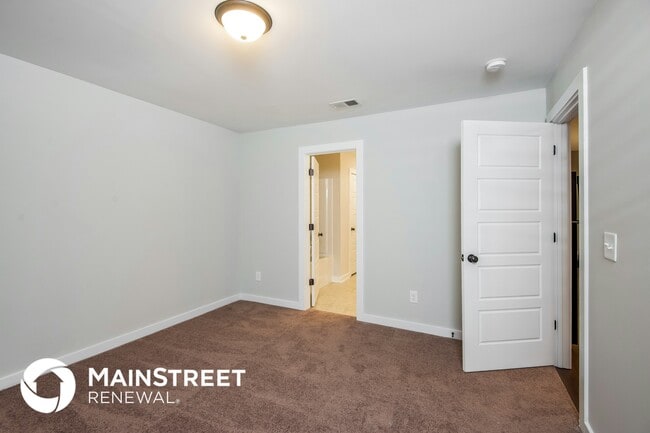 875 Maple Trace, Odenville, AL 35120 - photo 7