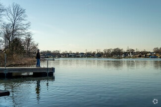 Simonton Lake