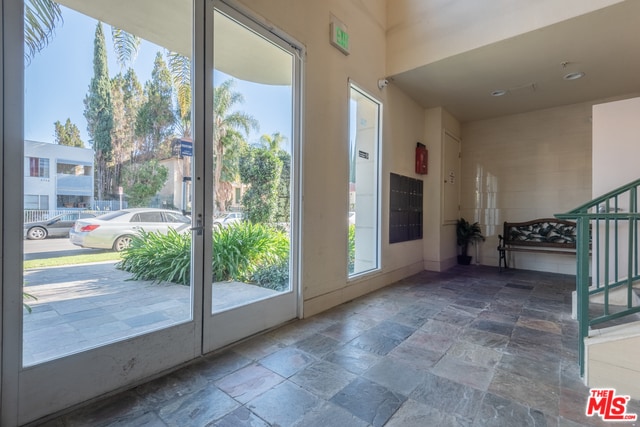 4343 Ventura Canyon Ave unit 103, Los Angeles, CA 91423 - photo 1