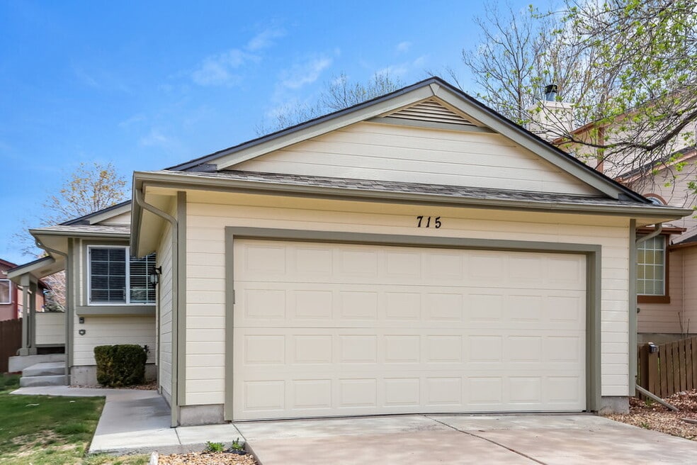 715 Stowe St, Highlands Ranch, CO 80126 - photo 1
