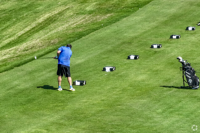 Residents enjoy the Eagle Brook Country Club after a long day at work to blow off steam.