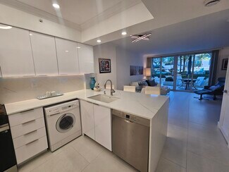 2501 S Ocean Dr, Hollywood, FL 33019