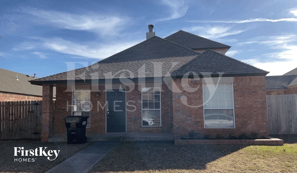 1202 SW 23rd St, Moore, OK 73170 - photo 1