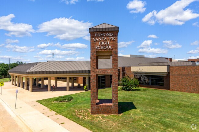 Santa Fe High School is a top-rated school in Oklahoma.