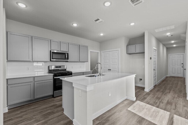 15514 Doublecreek Dr, San Antonio, TX 78253 - photo 6