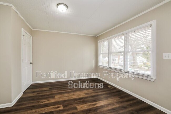 401 Hobson St, High Point, NC 27260 - photo 7