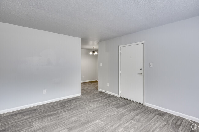 2BR, 1BA - 800SF - Living Room
