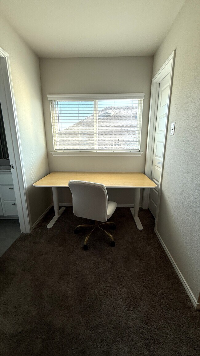 5945 Hopkins Dr, Providence Village, TX 76227 - photo 7