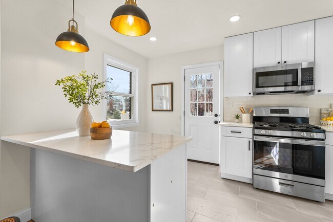 5004 Sargent Rd NE, Washington, DC 20017 - photo 6