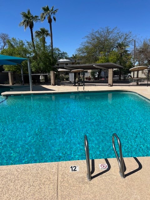 Eastwood Townhomes Large Gated Swimming Pool 3 Feet to 12 Feet Deep with Shaded Child Shallow Area