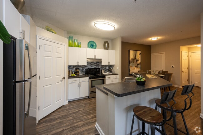 Lea Woodstock, Woodstock, GA 30188 - photo 4