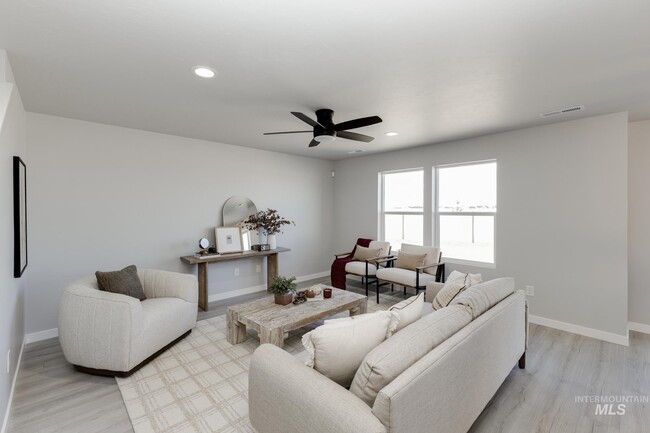 4245 N Delphi Ave, Meridian, ID 83646 - photo 5