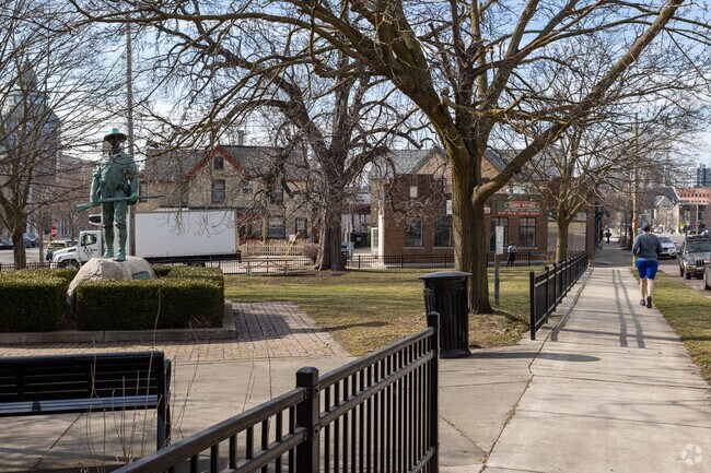 Foster Park is a small city green space wedged between State St and Cherry St in Grand Rapids.
