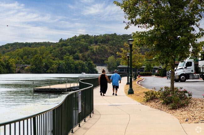 Take a walk on the shores of Lake Taneycomo.
