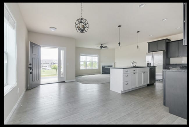 6820-6850 Redspire Ln, Deforest, WI 53532 - photo 3