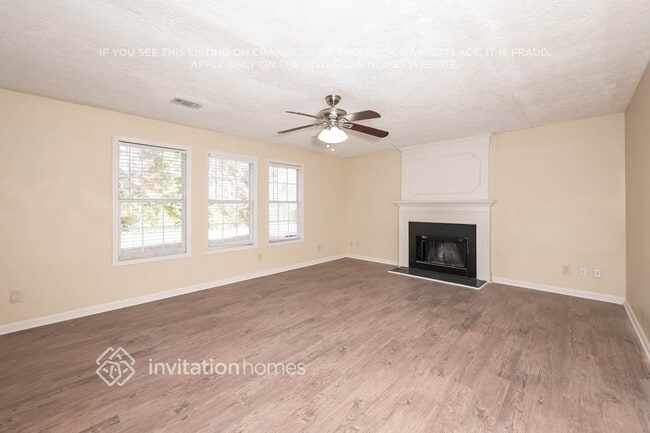 6521 Carriage Ln, Stone Mountain, GA 30087 - photo 5