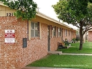5212 38th St Unit B, Lubbock, TX 79414