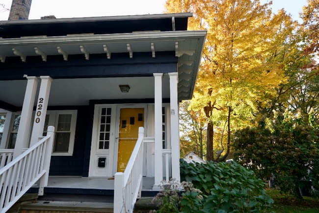 2200 Cottage Grove Ave, Cleveland Heights, OH 44118 - photo 2