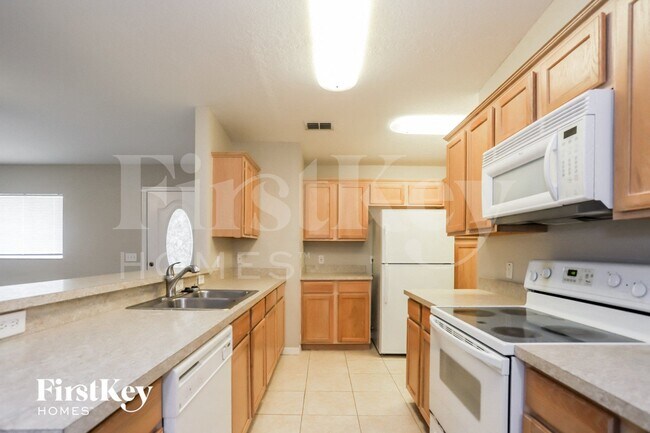 2145 Sandy Hook, Lakeland, FL 33813 - photo 5