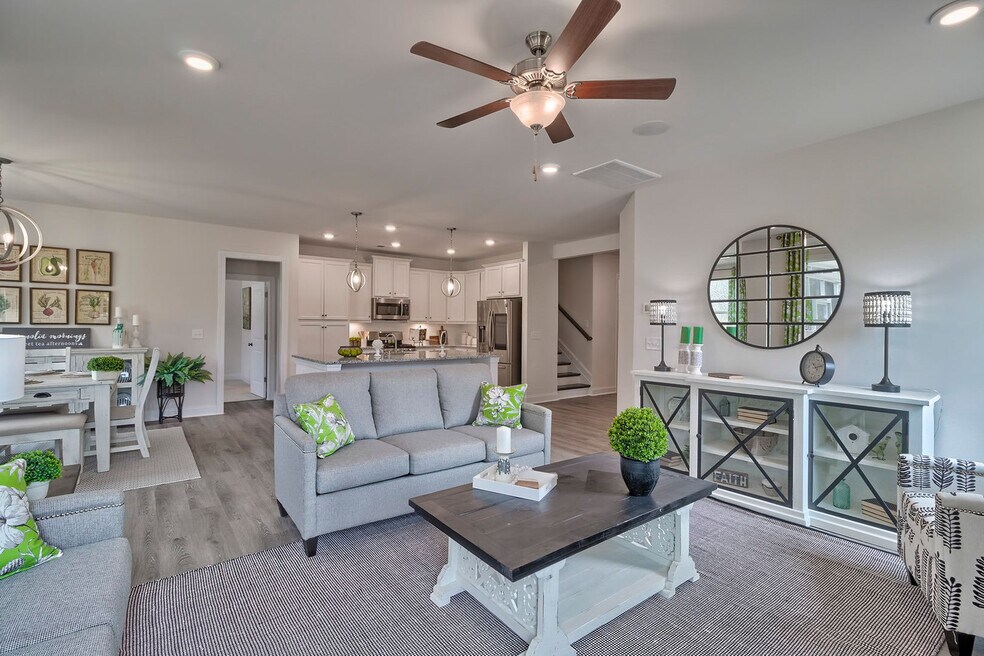 3310 Riders Dr unit 36396096, Sumter, SC 29150 - photo 1