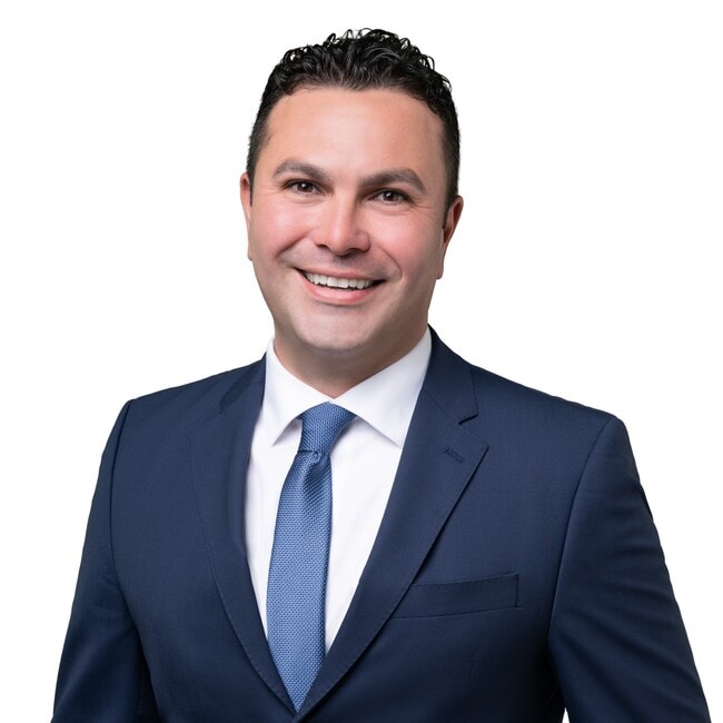 Agent Photo