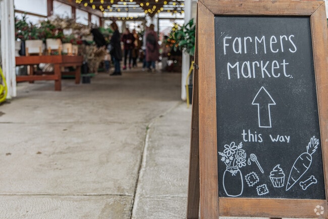 Boyert's Farm Thanksgiving Farmer's Market is in Medina, Ohio.