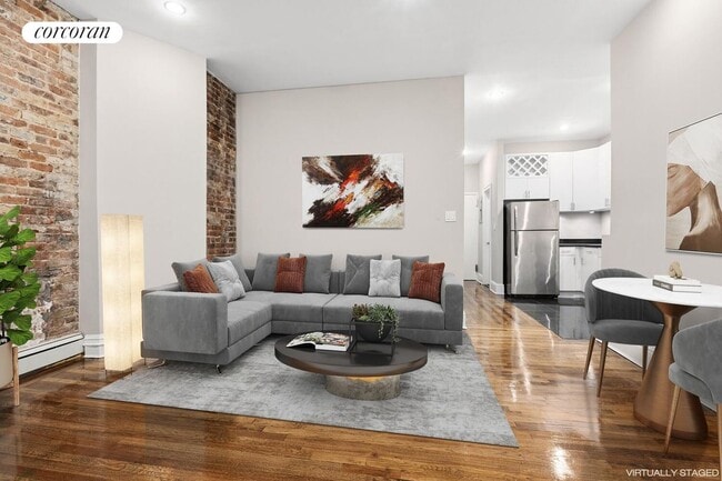 124 W 25th St, New York, NY 10001 - photo 2