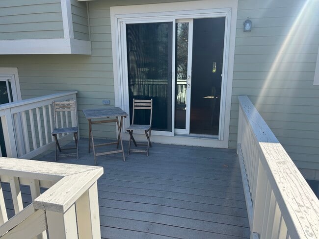 Deck with access to yard