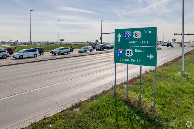 People living in Stonebridge have a short commute to most of Fargo's major attractions.