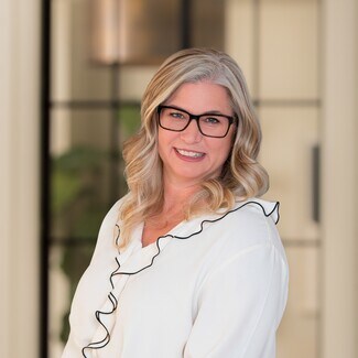 Angela Yoder